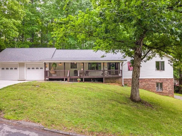 400 Mapleton Dr NW, Cleveland, TN 37312