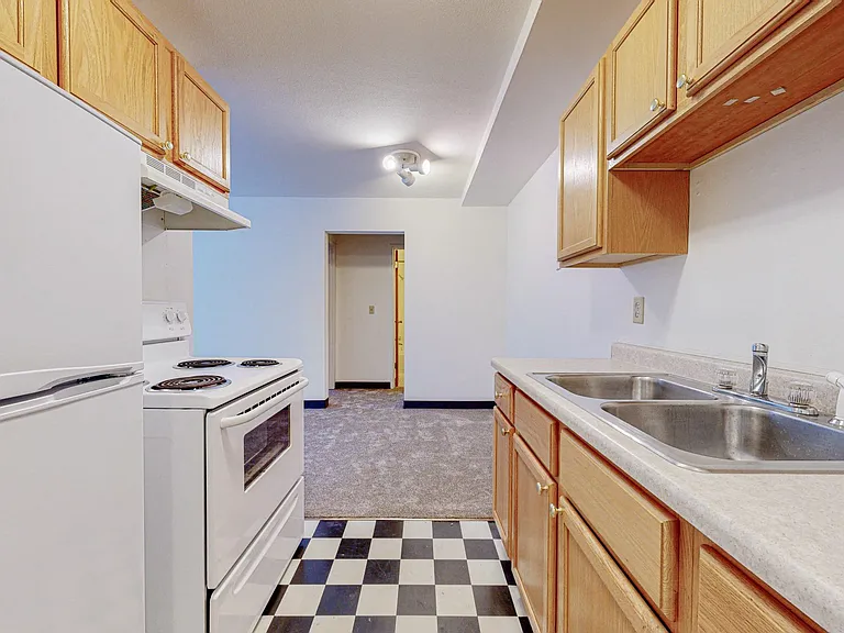 The Park Apartments — Photo 108