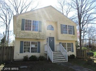 315 Queen Anne Rd, Pasadena, MD 21122