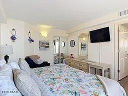 2700 Atlantic Ave #200 — Photo 29
