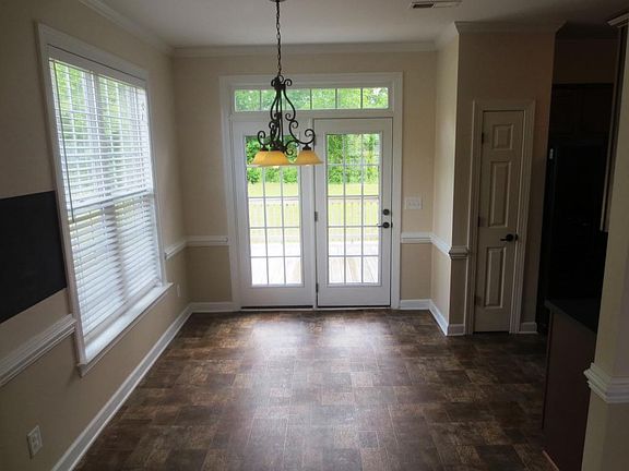 5th image of 2953 Laylah Dr