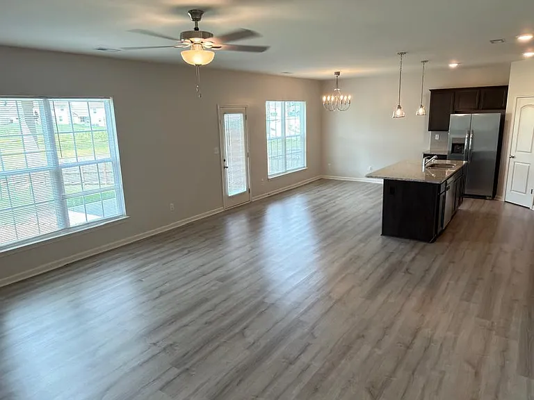 7016 Arbor Ridge Dr — Photo 10
