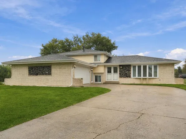 12025 W Winchester Rd, Orland Park, IL 60467