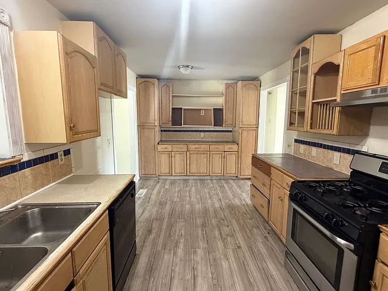 3613 S 116th East Ave — Photo 9
