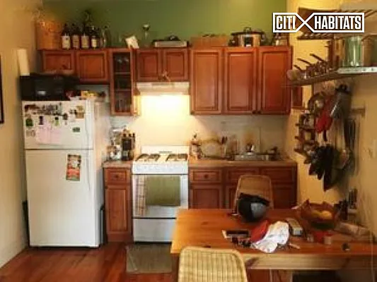 Rented by Citi Habitats | media 23