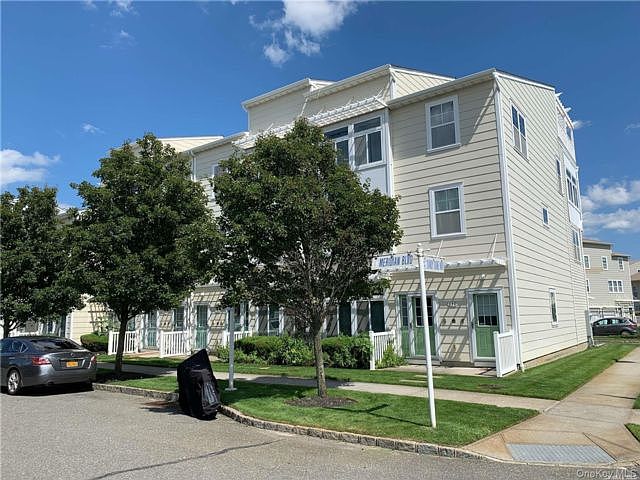 1st image of 134 Meridian Blvd #A