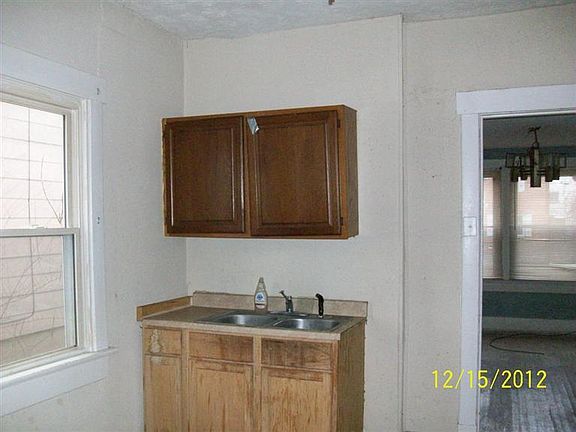 4th image of 251 Delaware Ave