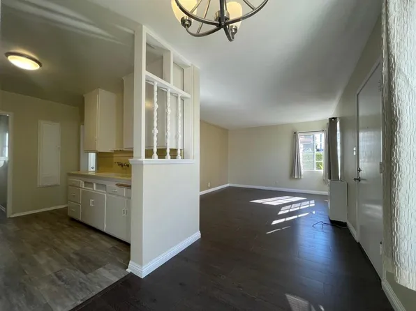 2625 Cloverfield Blvd, Santa Monica, CA 90405