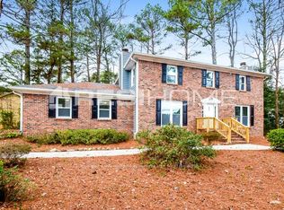6000 Great Oaks Dr, Lithonia, GA 30058