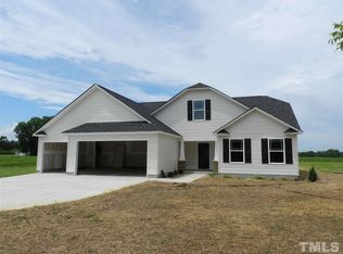 2450 Elevation Rd, Four Oaks, NC 27524