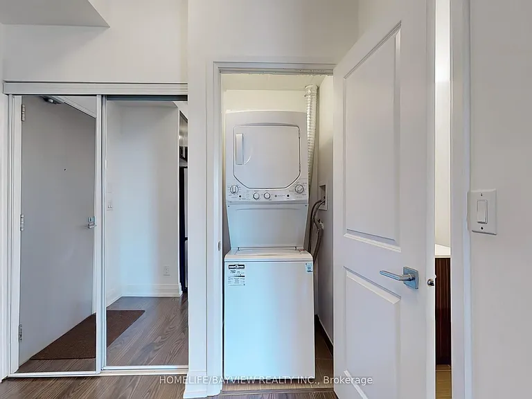 7167 Yonge St #1212 — Photo 28