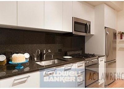 2nd image of 330 W 39th St APT 2F