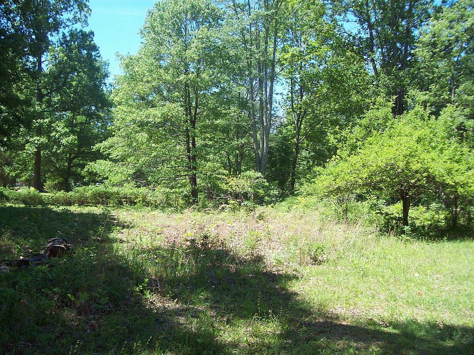 2nd image of 0 Copperhead Row