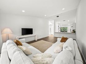 13105 Bel Haven Ct