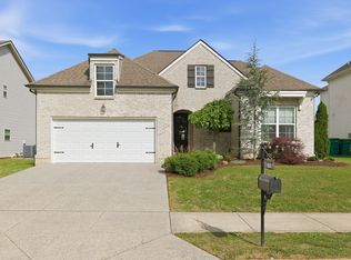 1050 Daniel Ln, Spring Hill, TN 37174