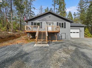 536 NW Annis St, Canyonville, OR
