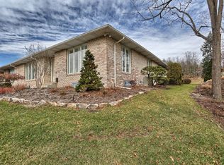 3858 Laraby Dr, Harrisburg, PA 17110