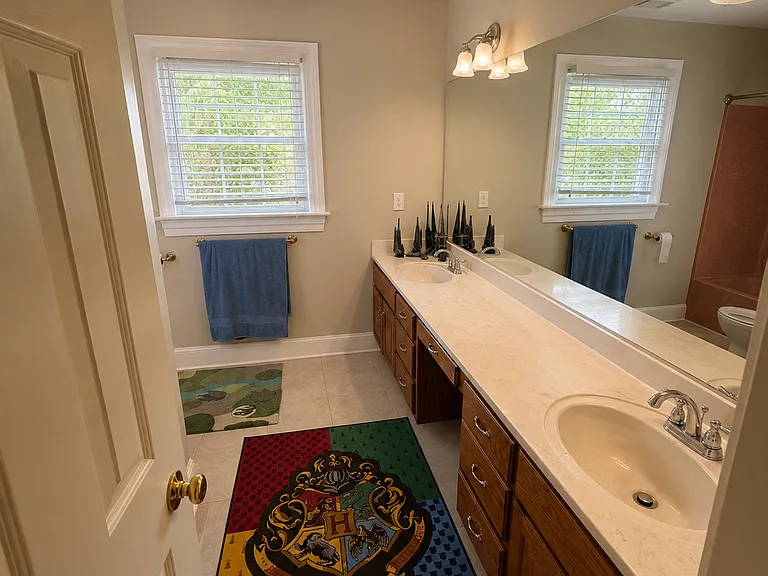1209 Smith Cove Cir — Photo 22