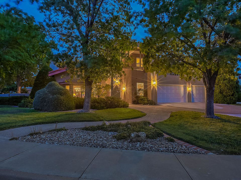 1st image of 9204 Tanoan Dr NE