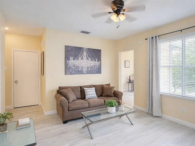 501 S Magnolia Ave #3 — Photo 9