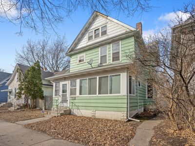 905 Edmund Ave, Saint Paul, MN, 55104