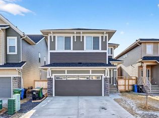37 N Evansfield Mnr NW, Calgary, AB T3P 1J8