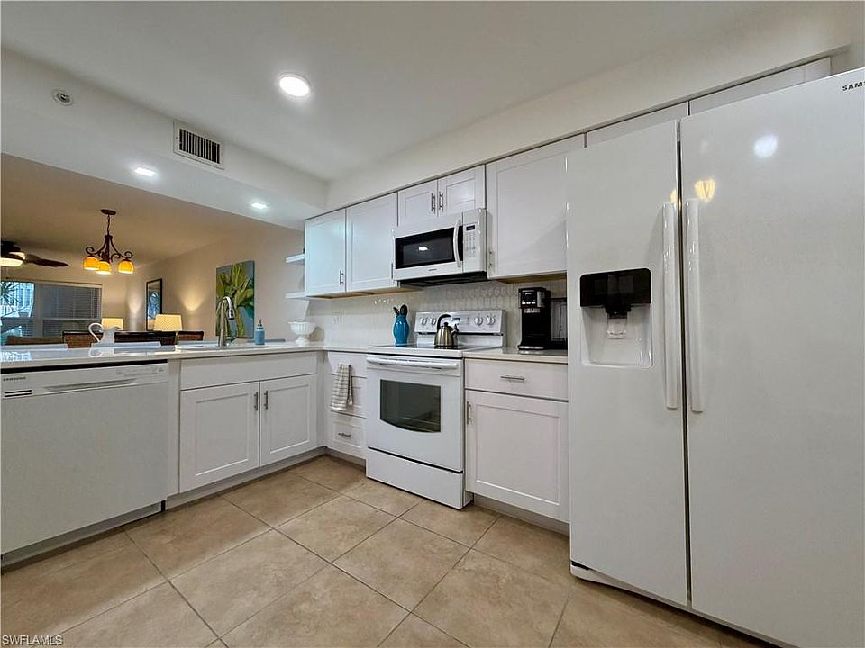1st image of 28940 Bermuda Pointe CIR #102