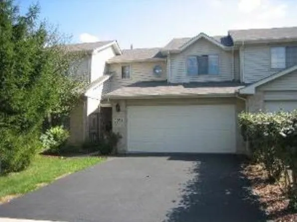 2056 Yellow Daisy Ct, Naperville, IL 60563