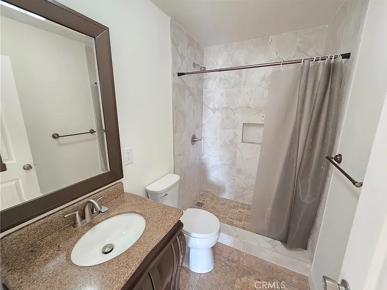 8834 Stansbury Ave — Photo 13