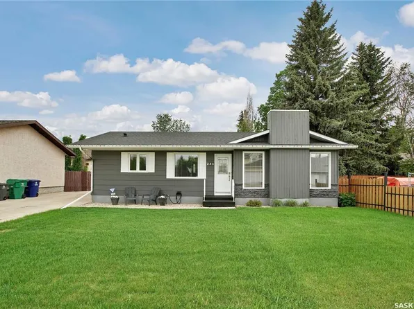 231 Roborecki CRESCENT, Saskatoon, SK S7K 5L1