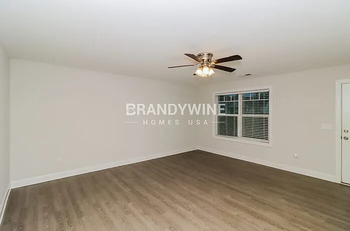 281 Southcircle Dr NW — Photo 5