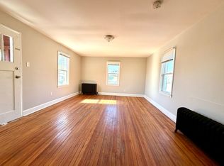 165 Summit Ave APT 4, Hagerstown, MD 21740