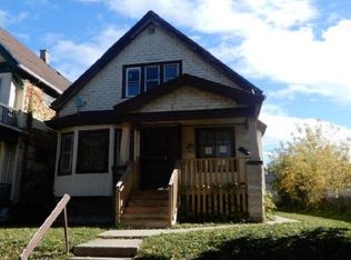 3254 N 33rd St, Milwaukee, WI 53216