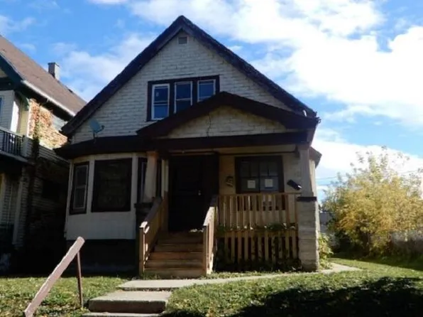 3254 North 33rd STREET, Milwaukee, WI 53216