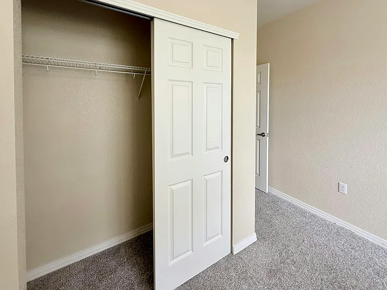 9434 Ashbury Cir #103 — Photo 17