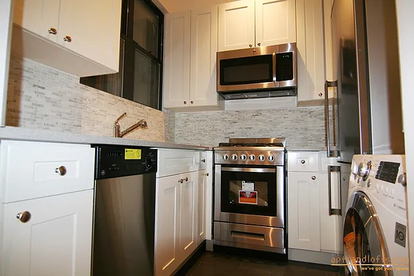 Rented by aptsandlofts.com | media 44