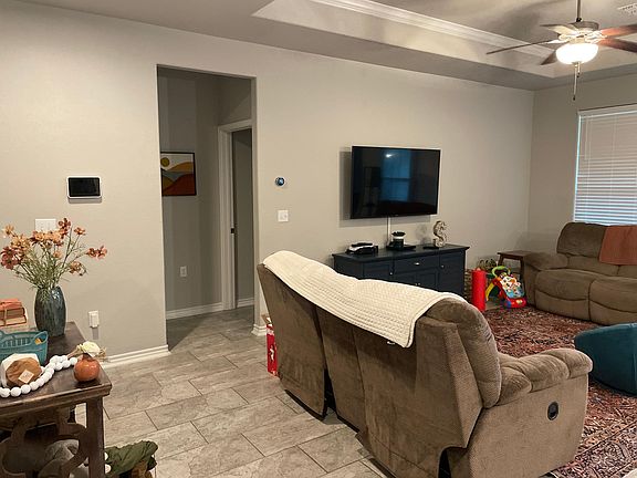 2nd image of 2206 Aquila St