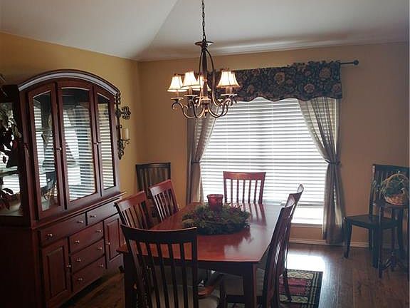 5th image of 4801 Magna Carta Blvd