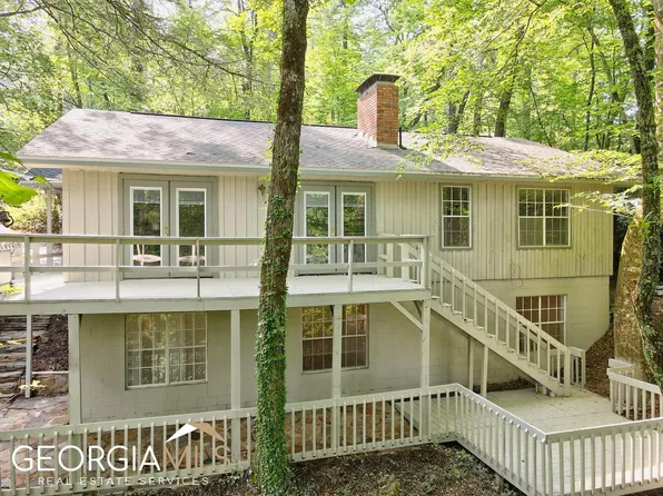 398 Sylvan Lake Dr, Rabun Gap, GA 30568