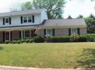 2525 Lori Dr, York, PA 17404