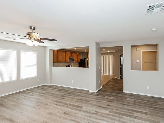 4th image of 11795 Bergamo Ct