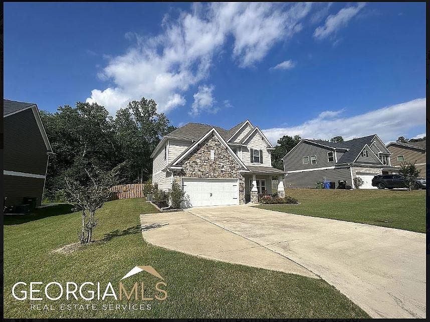 1st image of 4852 Wisteria Ln