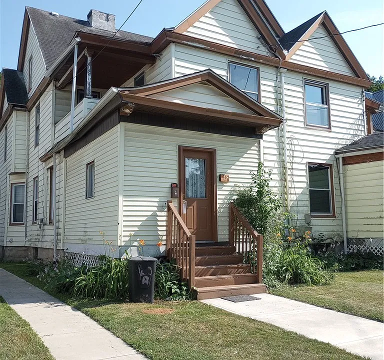 410 Linden Pl