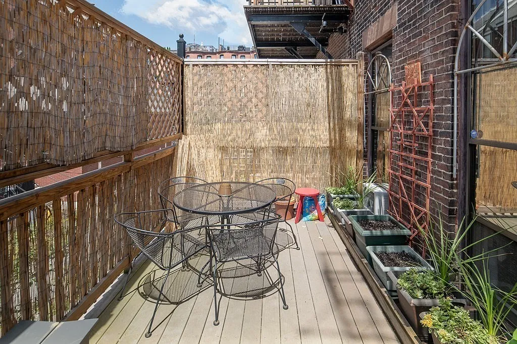 1 bed, 1.0 bath, 900 sqft, $4,800 — Photo 4