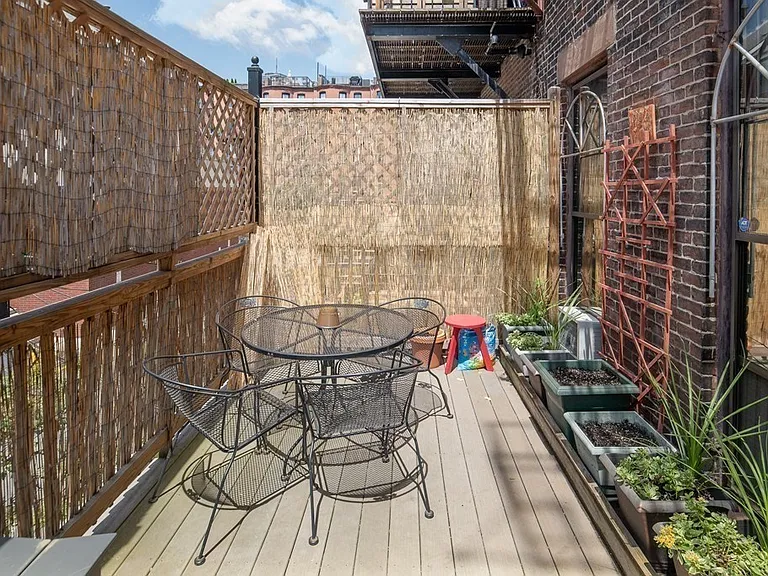 36 Upton St #2A — Photo 4