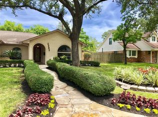 2306 Carleen Rd, Houston, TX 77018
