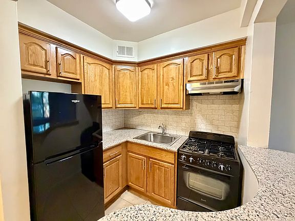 2nd image of 59 Gelston Ave APT 1