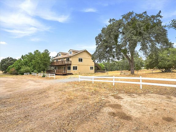 3rd image of 47413 Road 417