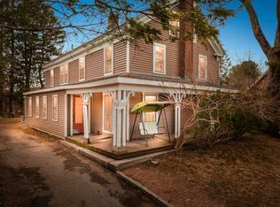 17 Depot St, Douglas, MA 01516