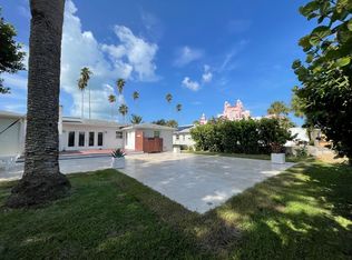 3411 E De Bazan Ave, Saint Pete Beach, FL 33706